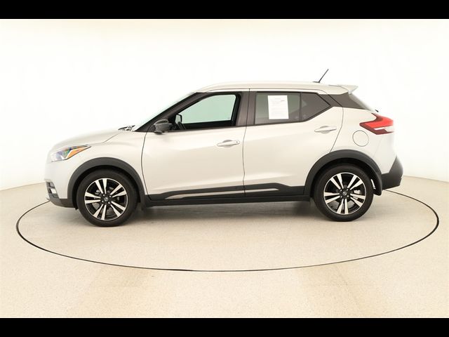 2019 Nissan Kicks SR