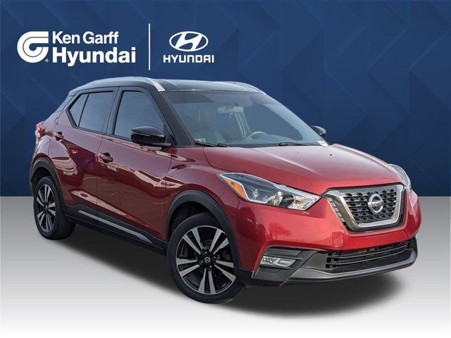 2019 Nissan Kicks SR