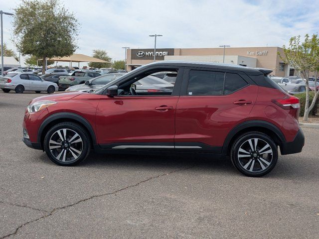 2019 Nissan Kicks SR