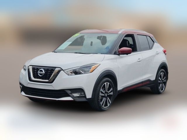 2019 Nissan Kicks SR