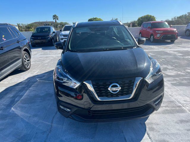 2019 Nissan Kicks SR