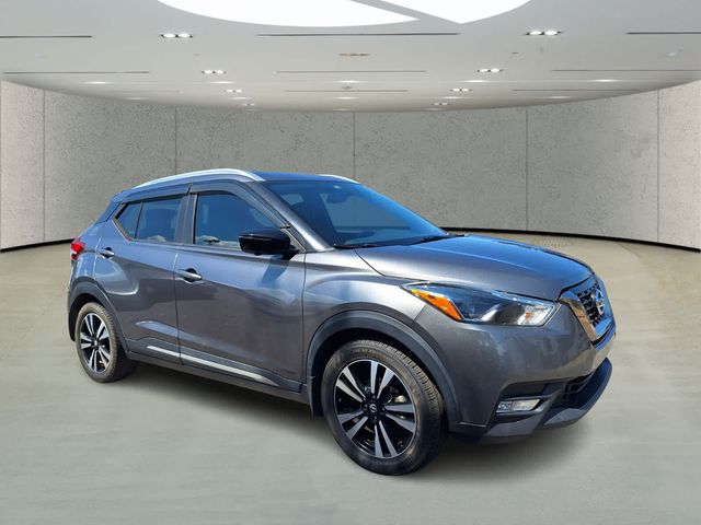 2019 Nissan Kicks SR