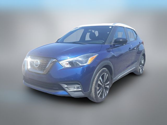 2019 Nissan Kicks SR
