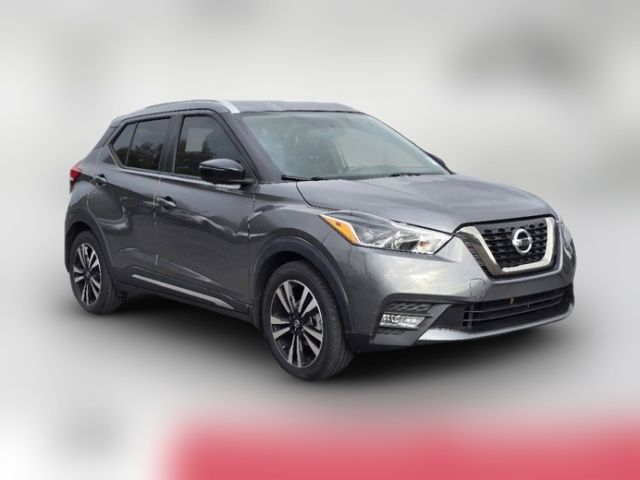 2019 Nissan Kicks SR