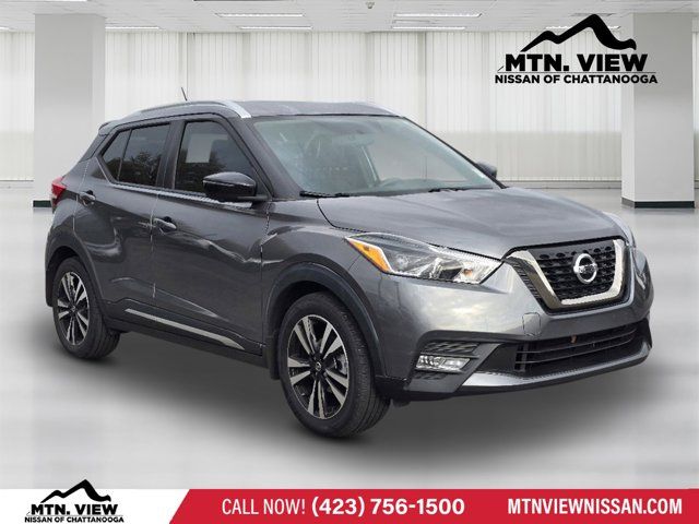 2019 Nissan Kicks SR