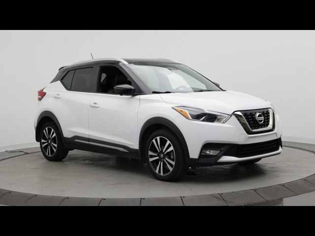 2019 Nissan Kicks SR