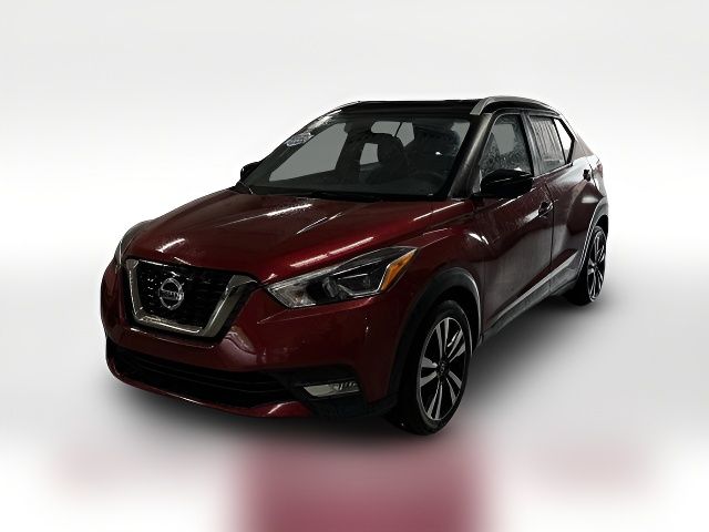 2019 Nissan Kicks SR