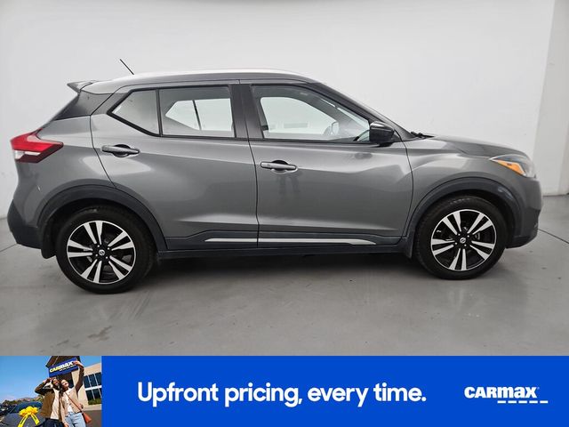 2019 Nissan Kicks SR