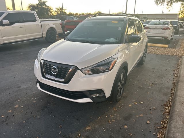 2019 Nissan Kicks SR