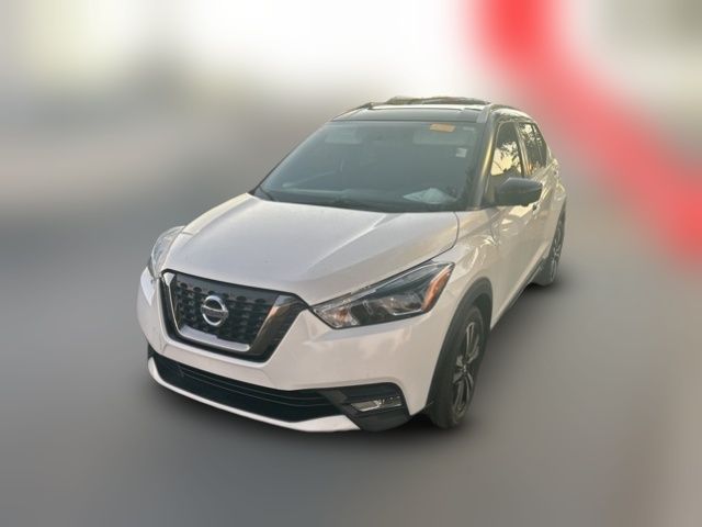 2019 Nissan Kicks SR