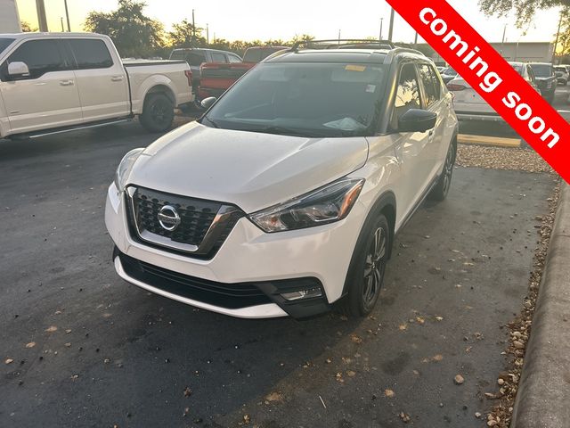 2019 Nissan Kicks SR