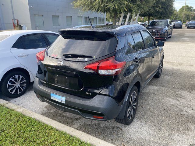 2019 Nissan Kicks SR