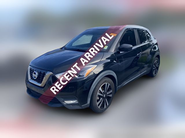 2019 Nissan Kicks SR