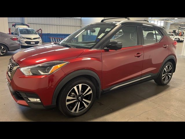 2019 Nissan Kicks SR