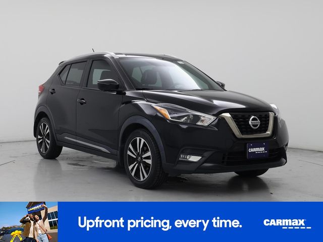 2019 Nissan Kicks SR