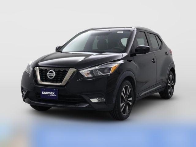2019 Nissan Kicks SR