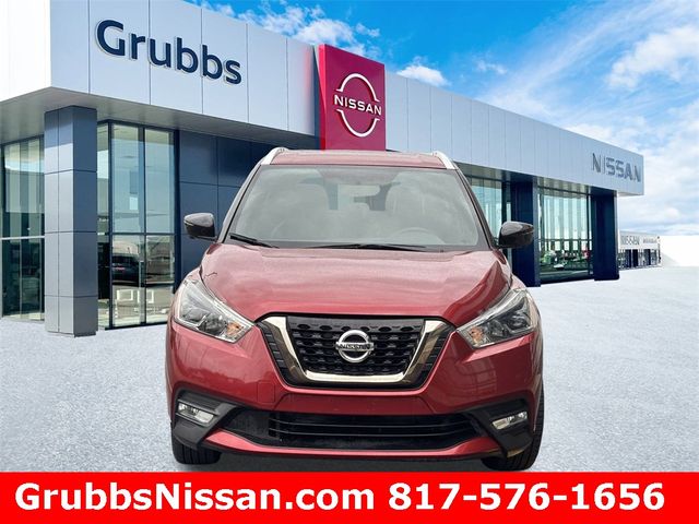 2019 Nissan Kicks SR