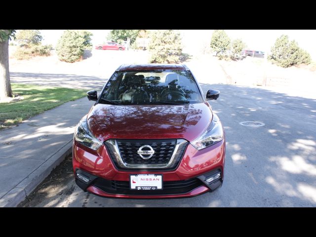 2019 Nissan Kicks SR