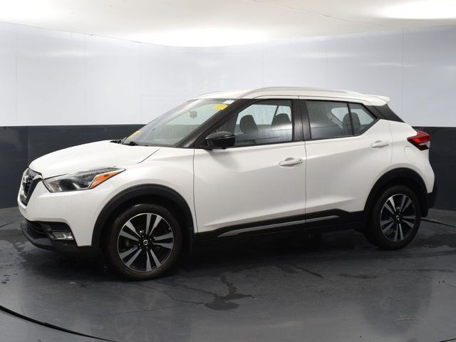 2019 Nissan Kicks SR