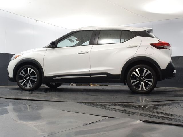 2019 Nissan Kicks SR