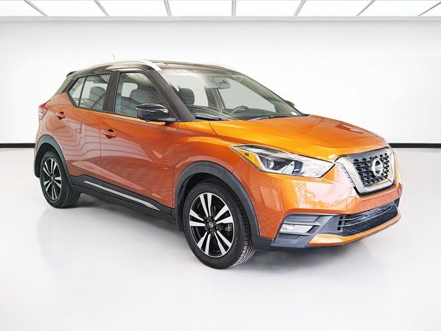 2019 Nissan Kicks SR