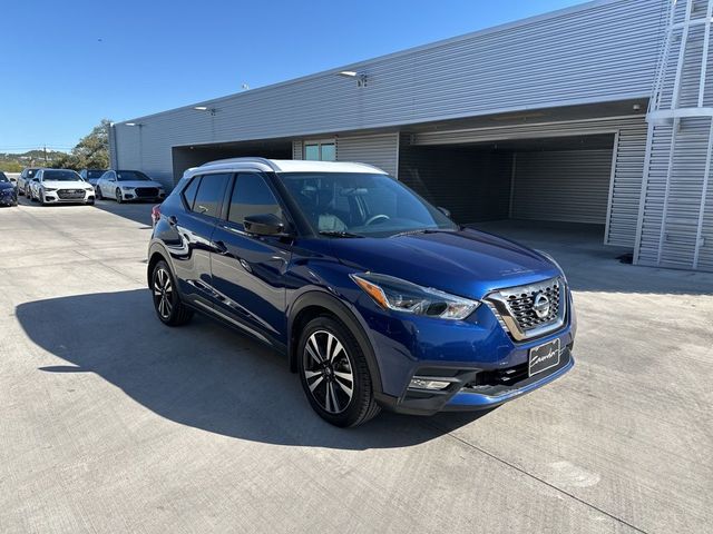 2019 Nissan Kicks SR