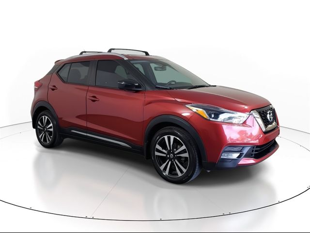 2019 Nissan Kicks SR