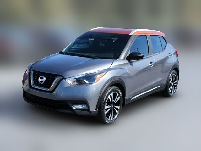 2019 Nissan Kicks SR