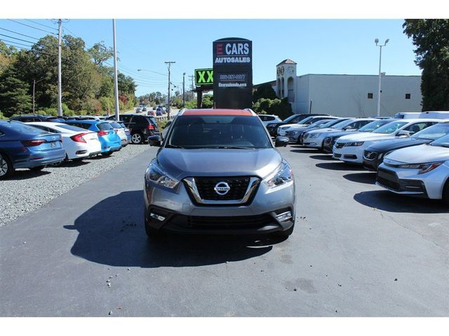 2019 Nissan Kicks SR