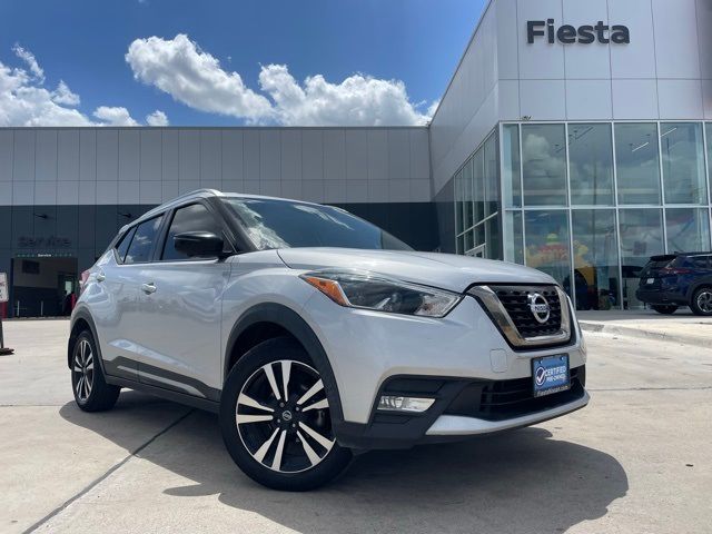 2019 Nissan Kicks SR