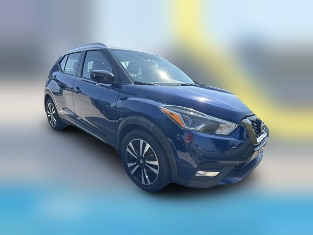 2019 Nissan Kicks SR