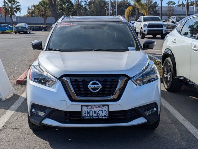 2019 Nissan Kicks SR