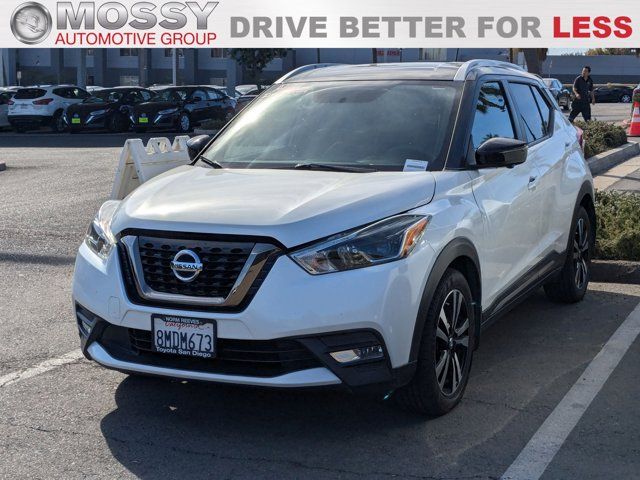 2019 Nissan Kicks SR