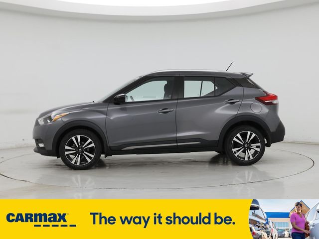 2019 Nissan Kicks SR
