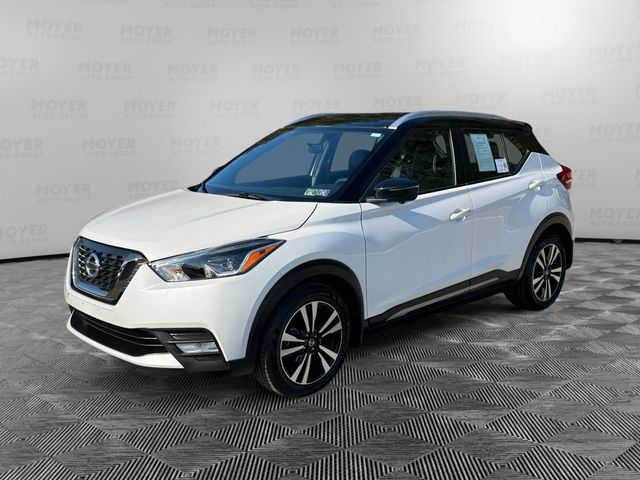 2019 Nissan Kicks SR