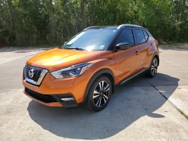 2019 Nissan Kicks SR