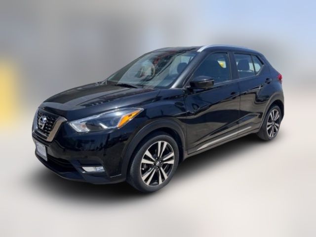 2019 Nissan Kicks SR