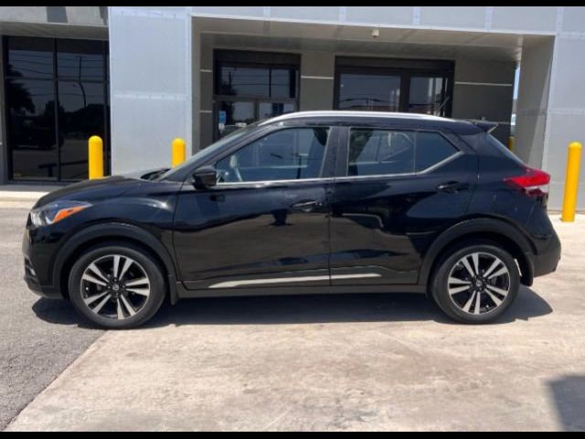 2019 Nissan Kicks SR