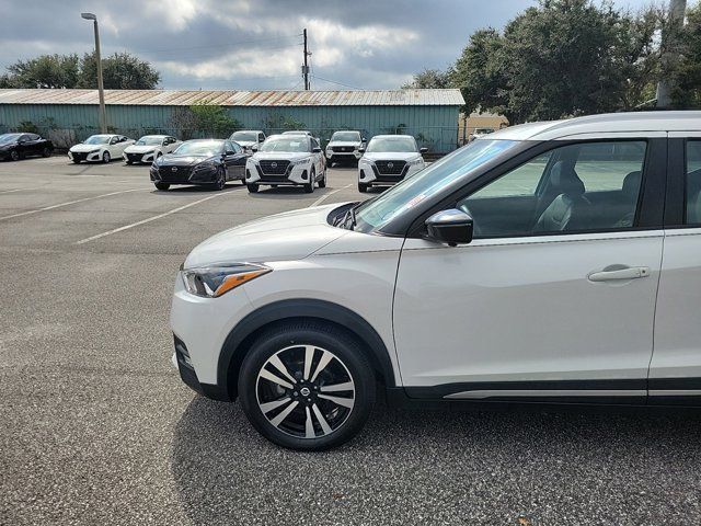 2019 Nissan Kicks SR