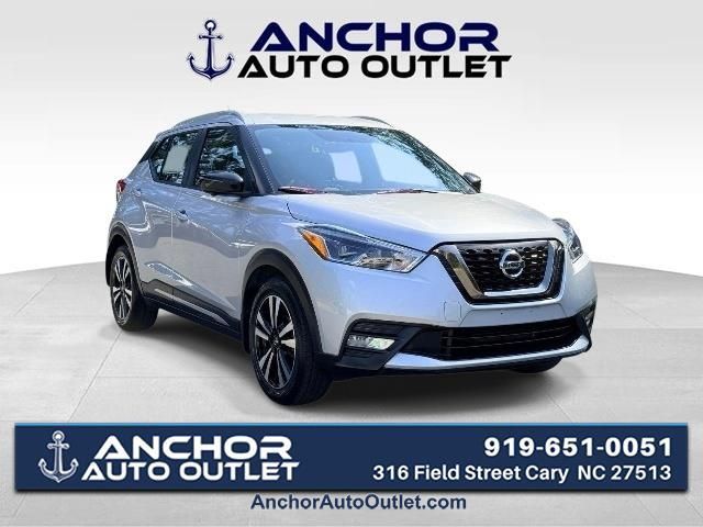2019 Nissan Kicks SR