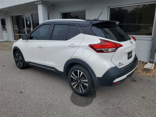 2019 Nissan Kicks SR