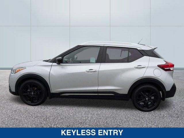 2019 Nissan Kicks SR