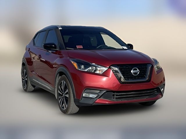 2019 Nissan Kicks SR