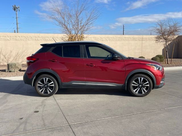 2019 Nissan Kicks SR