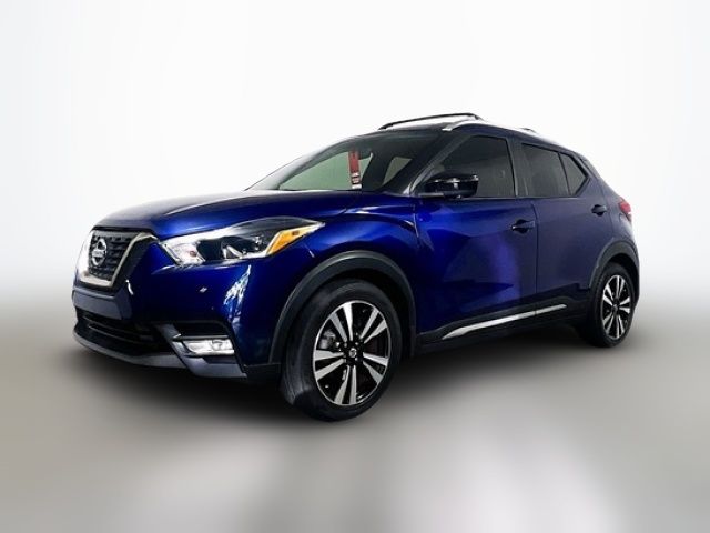 2019 Nissan Kicks SR