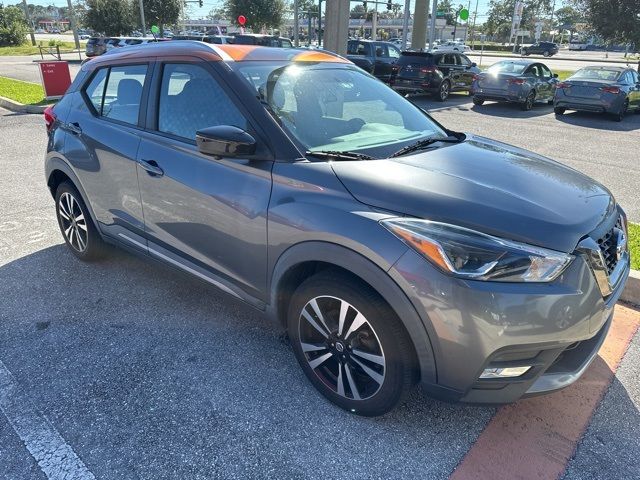 2019 Nissan Kicks SR