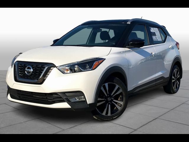 2019 Nissan Kicks SR