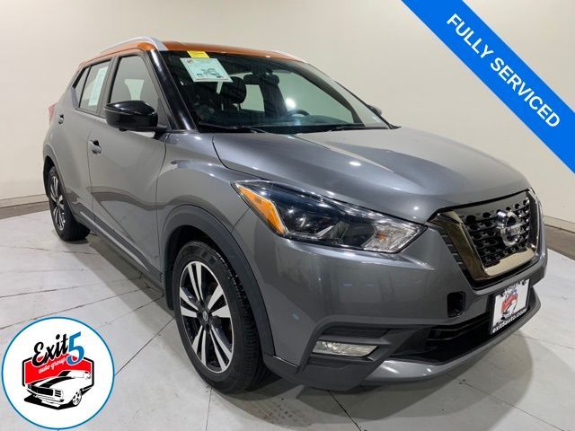 2019 Nissan Kicks SR