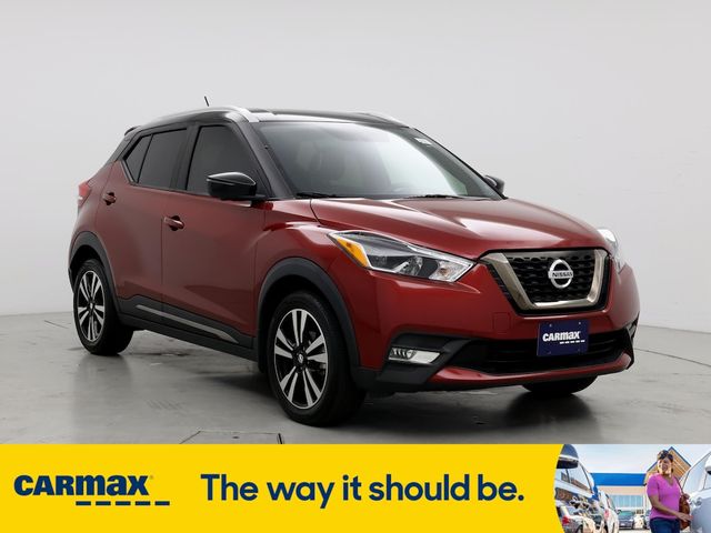 2019 Nissan Kicks SR