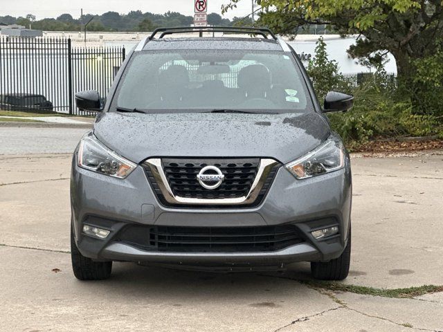 2019 Nissan Kicks SR